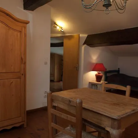 Domaine Bellelauze 3* Bouriège
