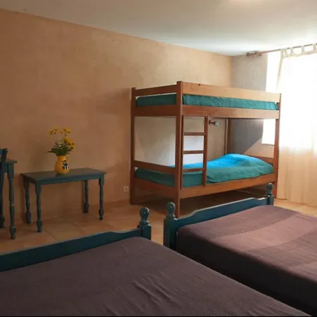 בית הארחה Domaine Bellelauze Bouriège