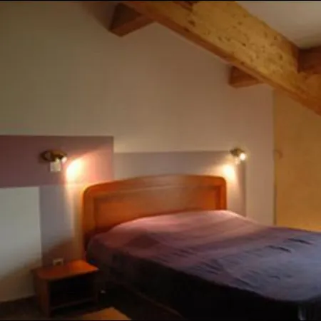 Domaine Bellelauze Pensjonat 3*