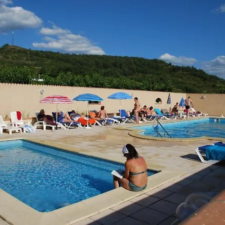 Pensjonat Domaine Bellelauze Bouriège