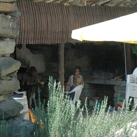Maison d'hôtes Domaine Bellelauze Bouriège