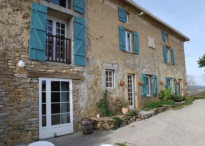 Pensión Domaine Bellelauze Bouriège